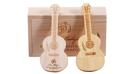 USB 3.0 with Customized Glowing LED Logo USB Flash Storage 16GB 